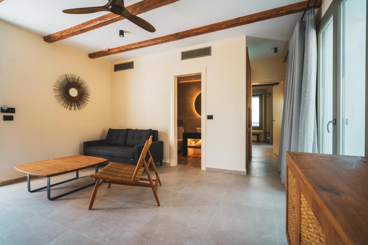 Kouros Blanc Resort & Suites Pounda 외부 사진