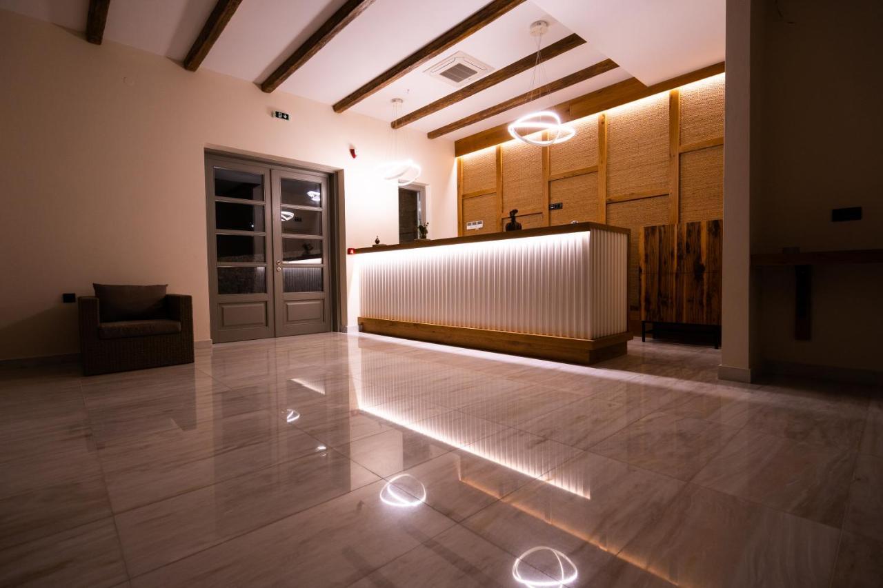 Kouros Blanc Resort & Suites Pounda 외부 사진