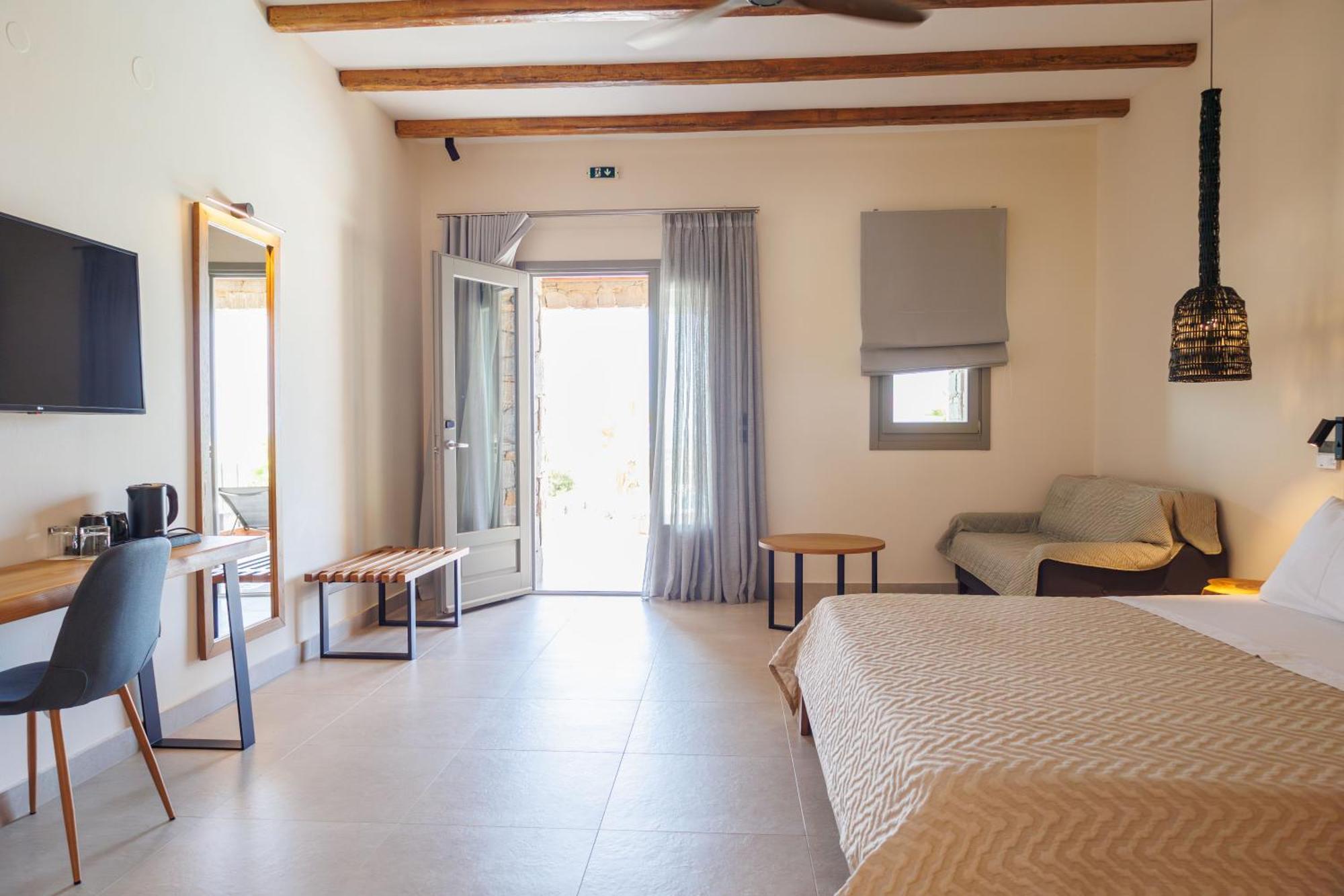 Kouros Blanc Resort & Suites Pounda 객실 사진