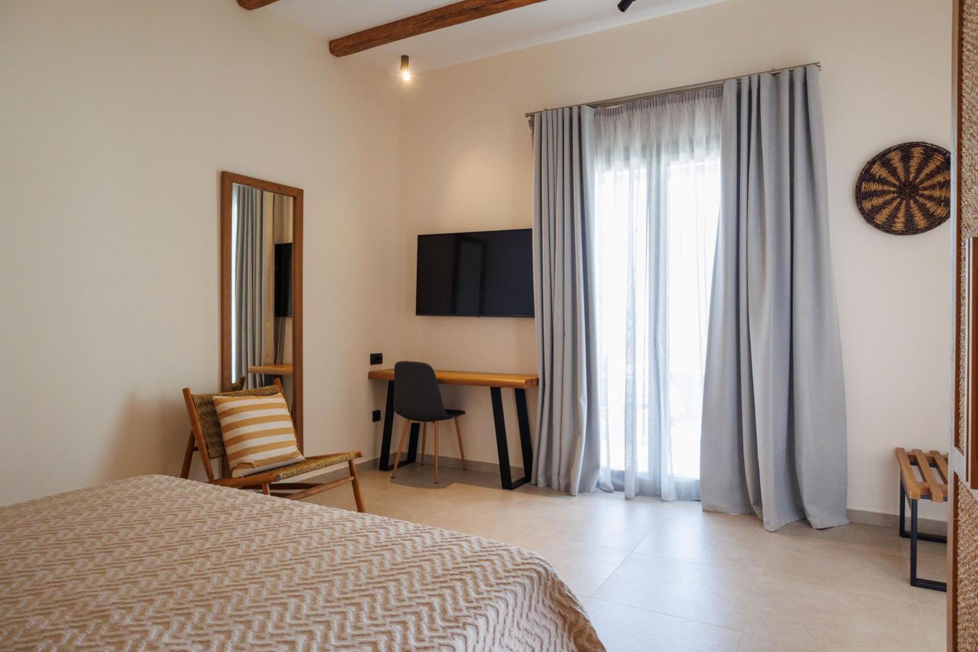 Kouros Blanc Resort & Suites Pounda 객실 사진
